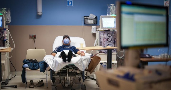 B.C. doctors, patients seek ways to reduce dialysis waste and curb its carbon impact