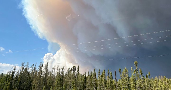 Cranberry Portage, Man. residents return home after wildfire