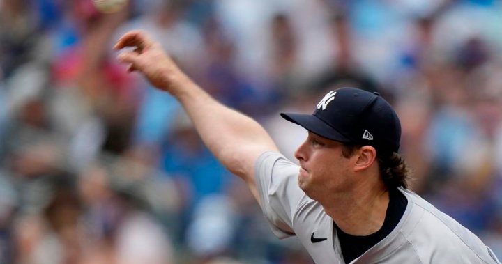 Judge powers Yankees past Blue Jays 8-1