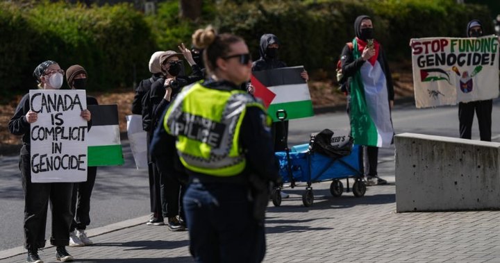 Protesters clearing pro-Palestinian encampment, University of Victoria says