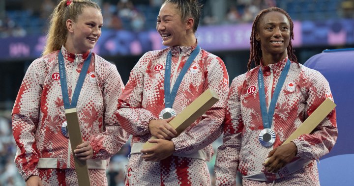 Canadian women’s rugby team takes silver at Paris 2024 – National