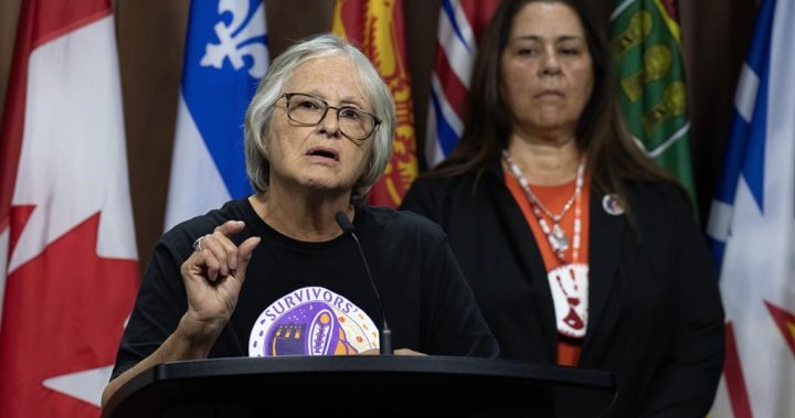 Residential school survivors urge Ottawa to step up funding for searches – National