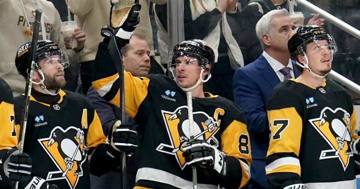 Sidney Crosby surpasses Mario Lemieux for most assists in Penguins history