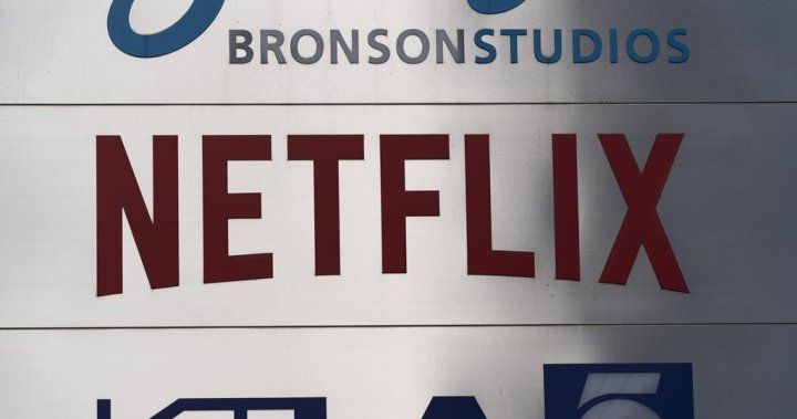 Netflix Canada is changing its prices. How much is it going up? – National