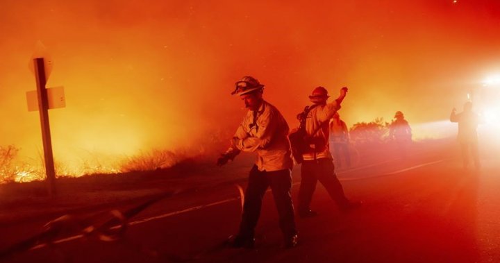 ‘Dangerous’ winds return to California as wildfires continue to burn – National