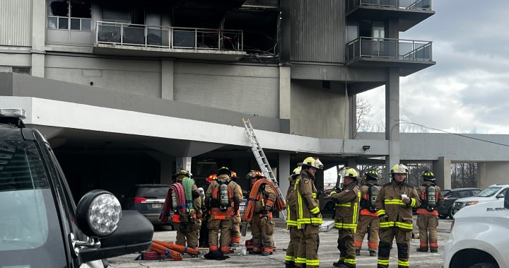 3 dead, including 2 children, after apartment fire in Hamilton, Ont.